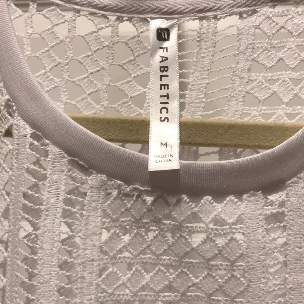 Fabletics Top!! - Picture 3 of 4